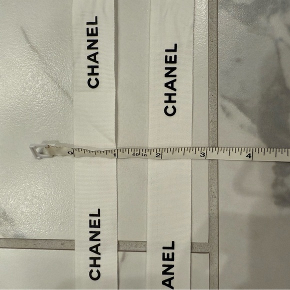 Chanel White Ribbon  4 - Picture 2 of 3